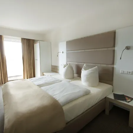 Confour Hotel