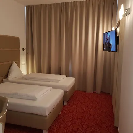 Confour Hotel