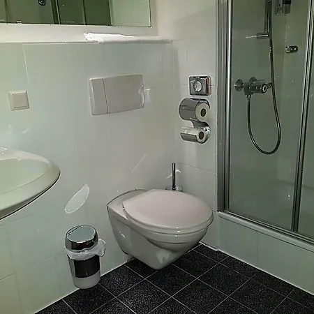 Confour Отель 3*