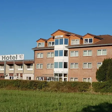 Confour Hotel 3*